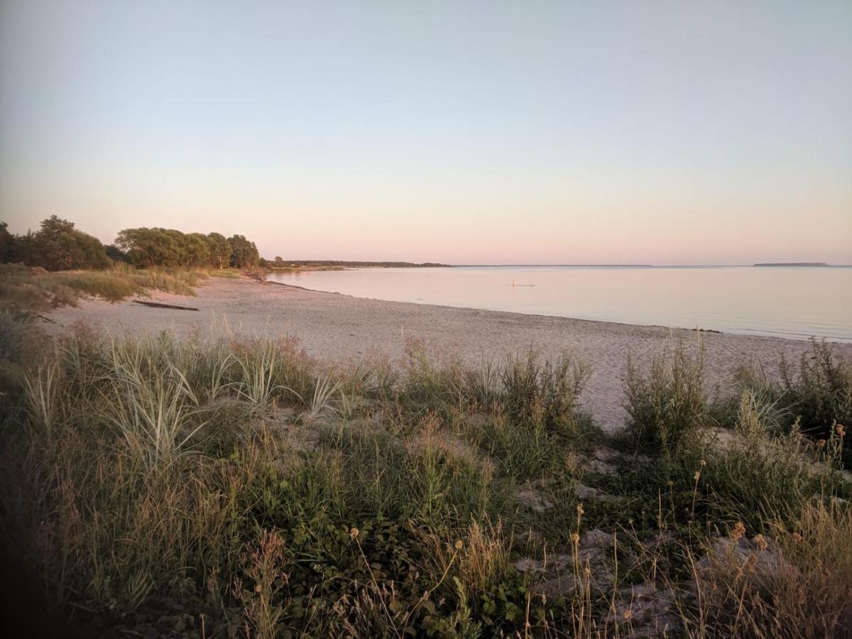 Ljungs Fem Rum Västergarn Exteriér fotografie